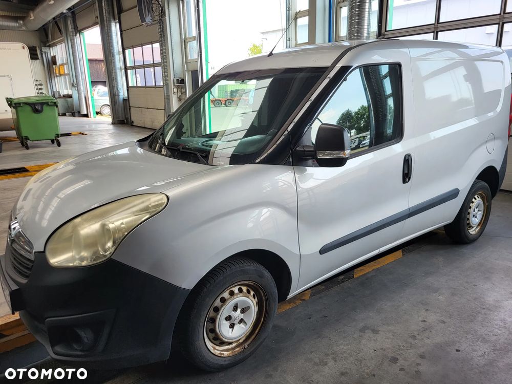 Opel Combo - 1