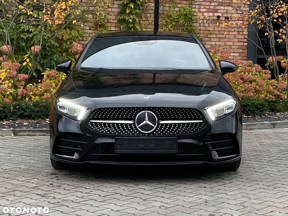 Mercedes-Benz Klasa A 180 7G-DCT AMG Line - 3