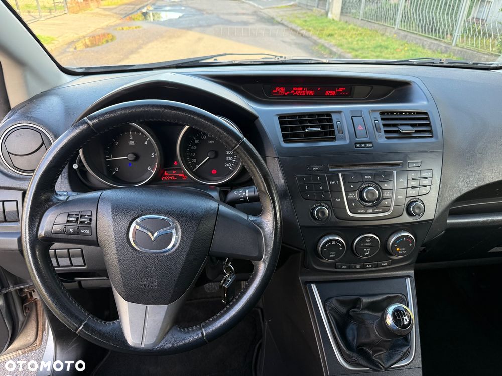 Mazda 5 - 10