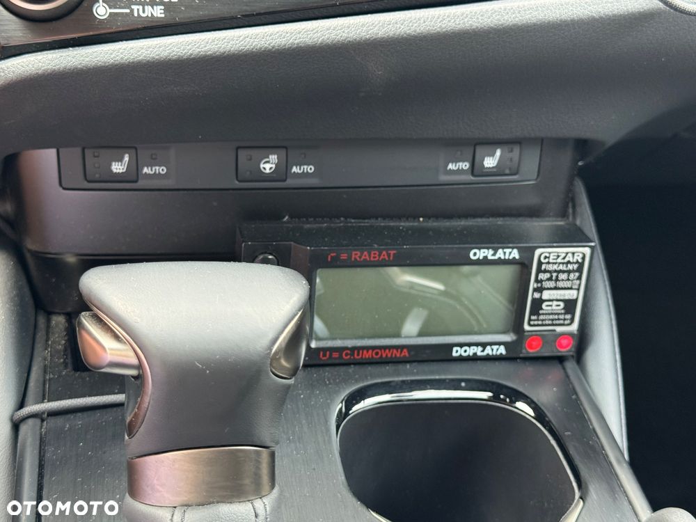 Lexus ES - 13