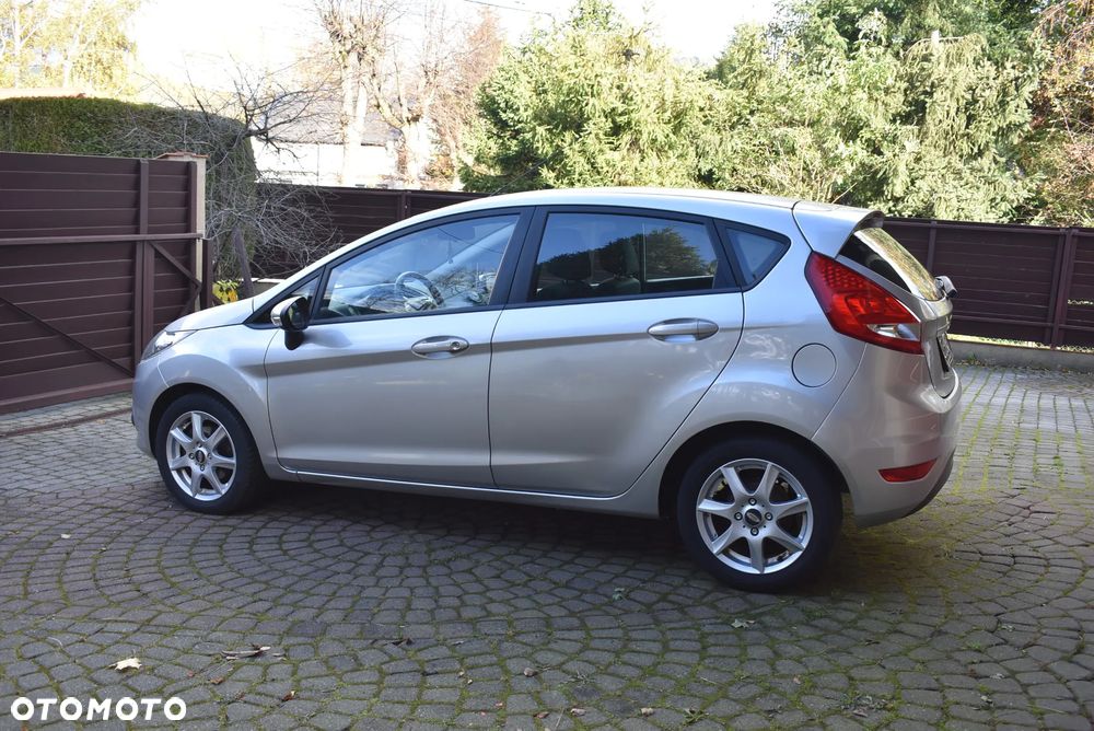 Ford Fiesta 1.25 Trend - 4