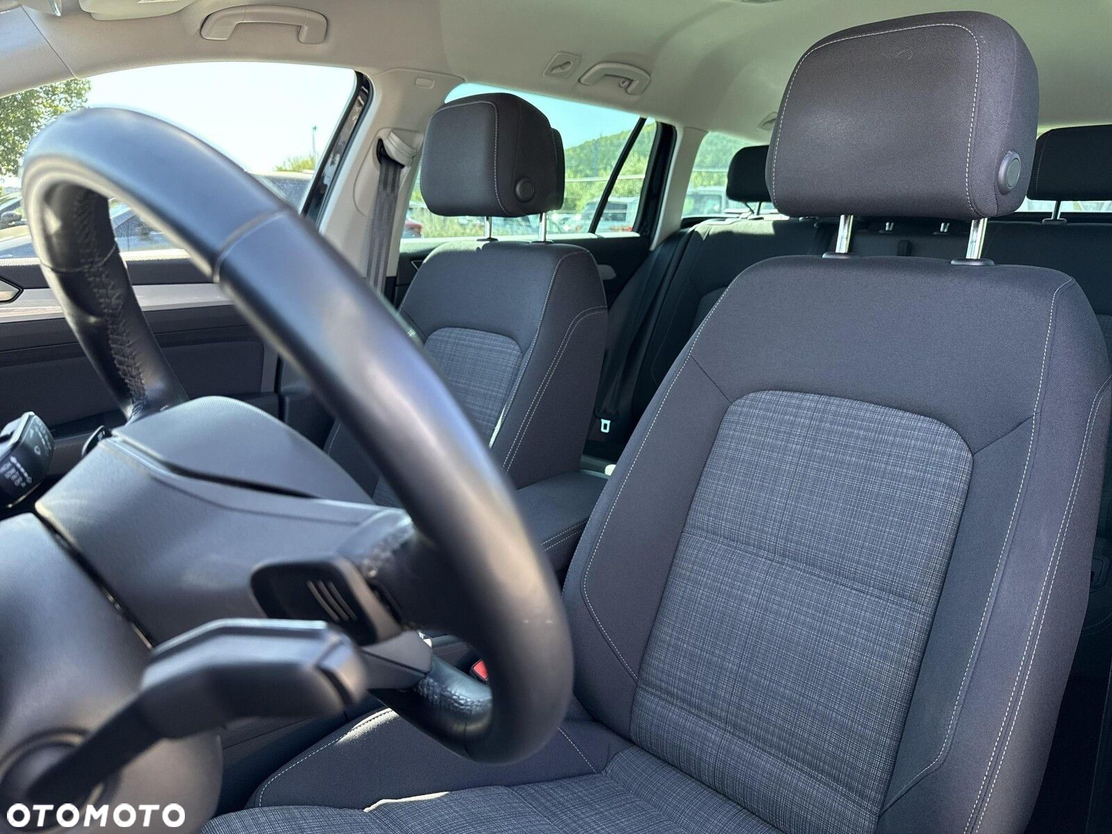 Volkswagen Passat 2.0 TDI Business DSG - 19