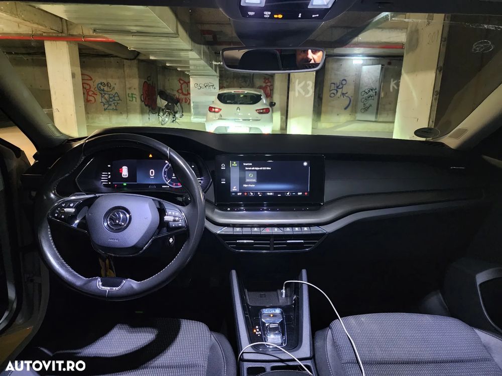 Skoda Octavia 2.0 TDI DSG Ambition - 19