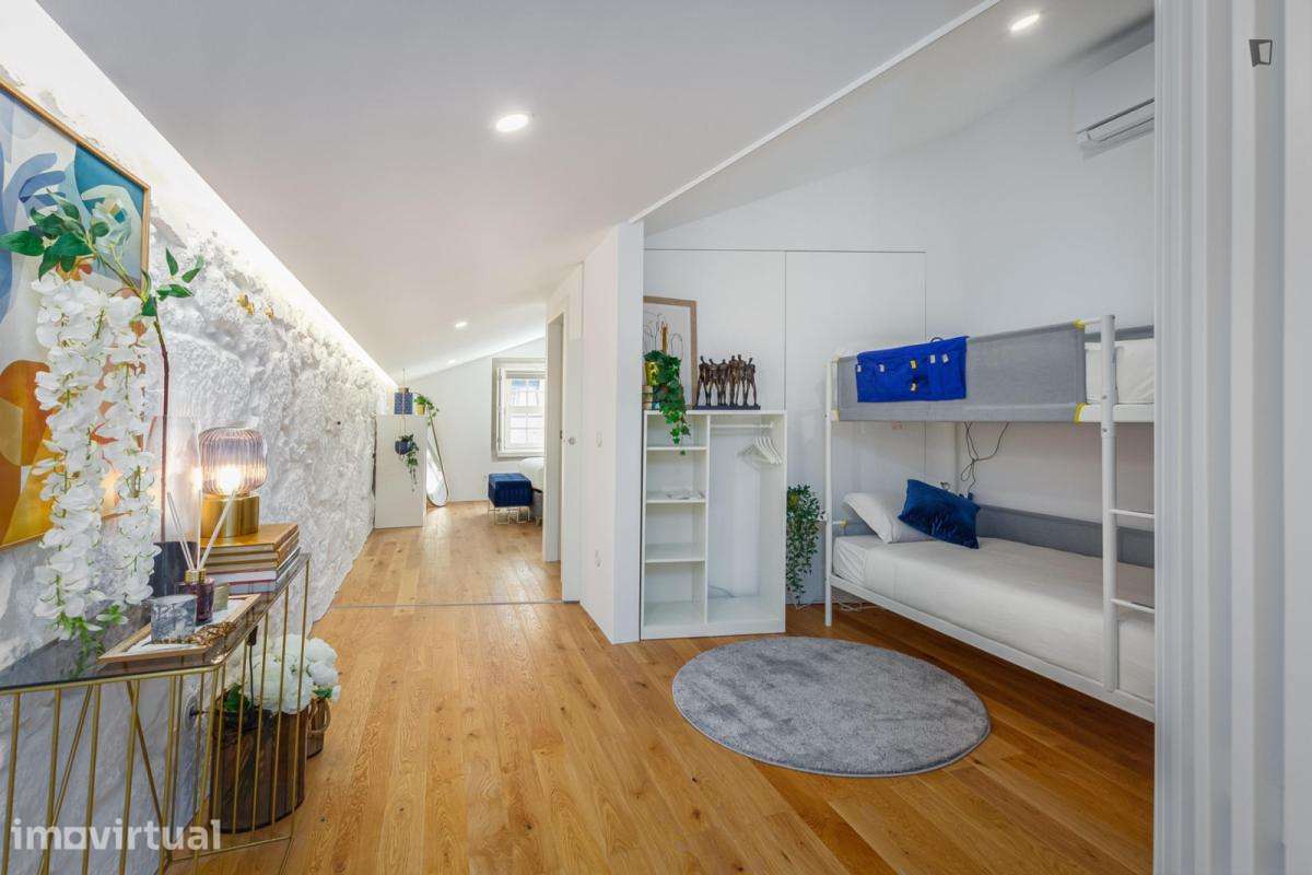 Apartamento com 1 quartos - localizado em Santo Ildefonso Porto - Grande imagem: 4/11