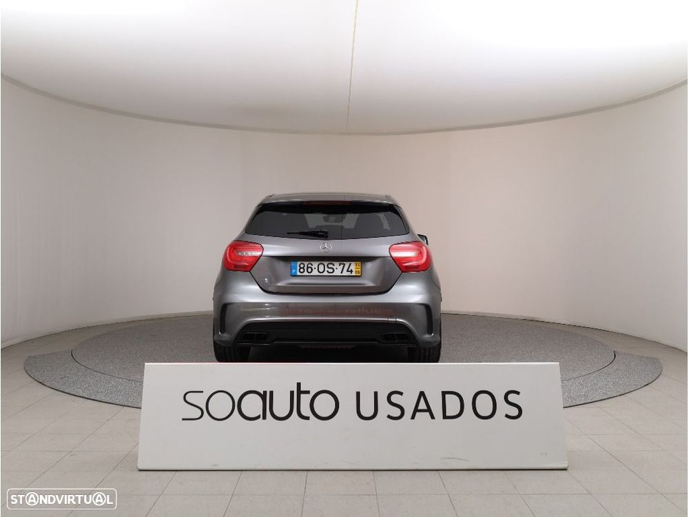 Mercedes-Benz A 45 AMG 4-Matic - 7