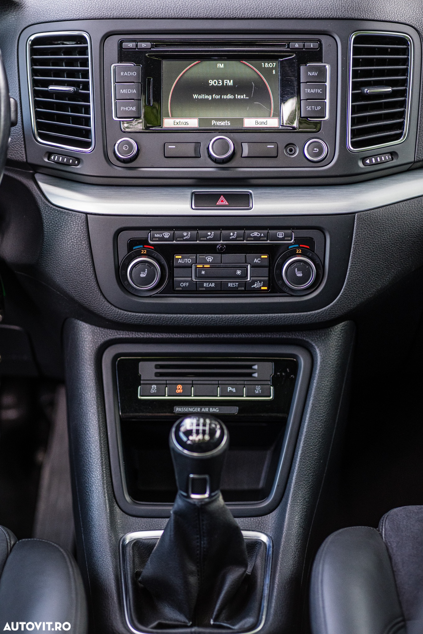 Volkswagen Sharan 2.0 TDI 4MOTION BlueMotion Technology Highline - 10