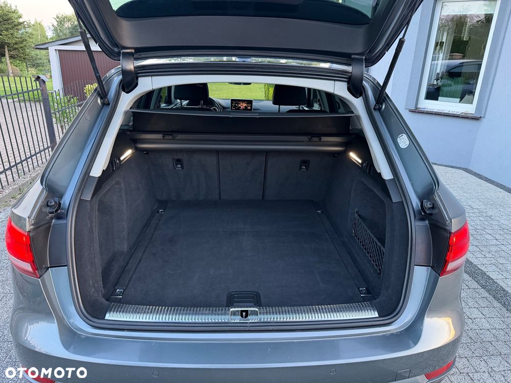 Audi A4 Avant 2.0 TDI ultra S tronic sport - 20