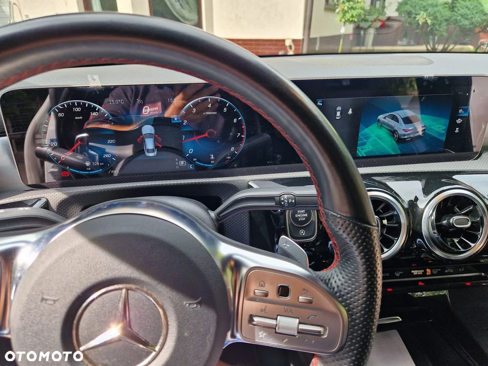 Mercedes-Benz CLA 200 AMG Line 7G-DCT - 19