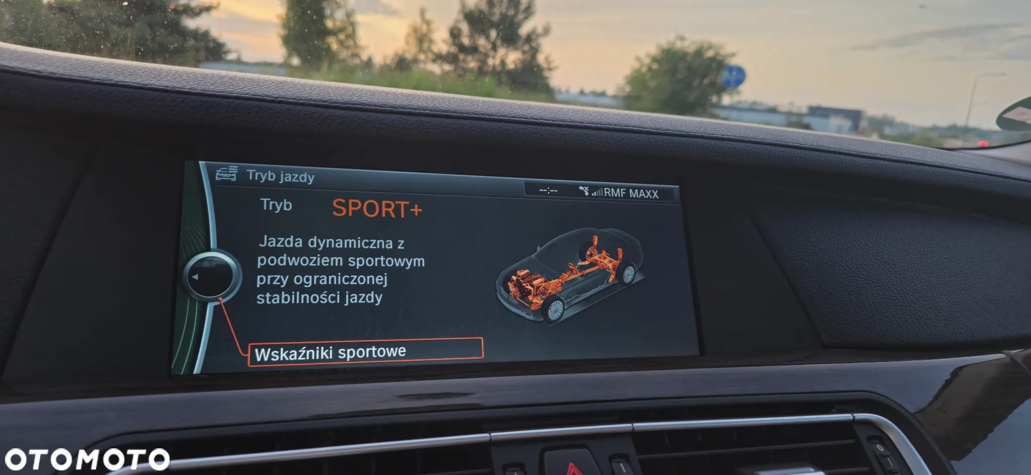 BMW Seria 7 750i xDrive - 21