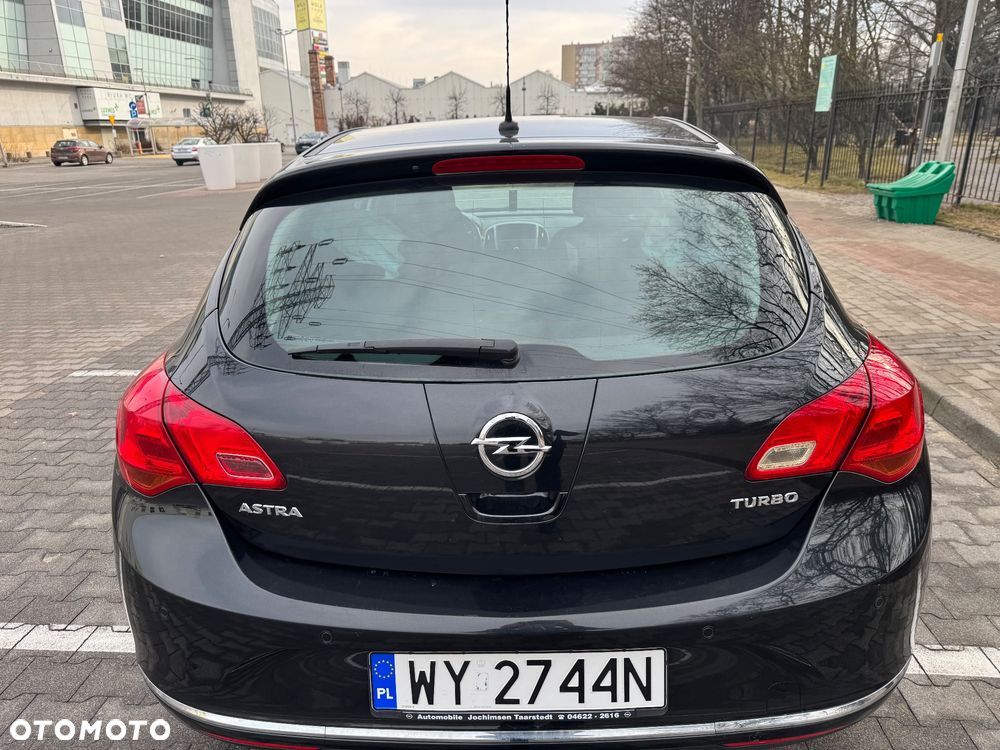Opel Astra 1.4 Turbo - 10
