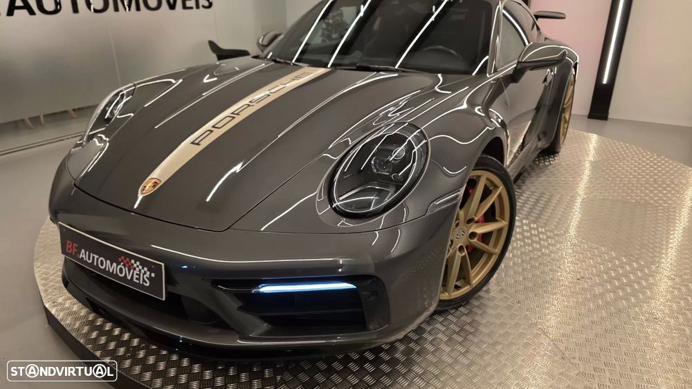 Porsche 911 (992) Carrera S PDK - 22