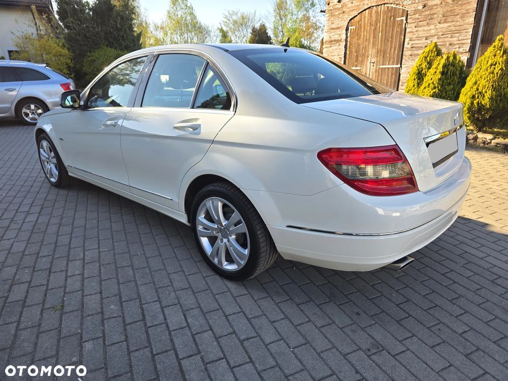 Mercedes-Benz Klasa C 200 Kompressor Avantgarde - 4