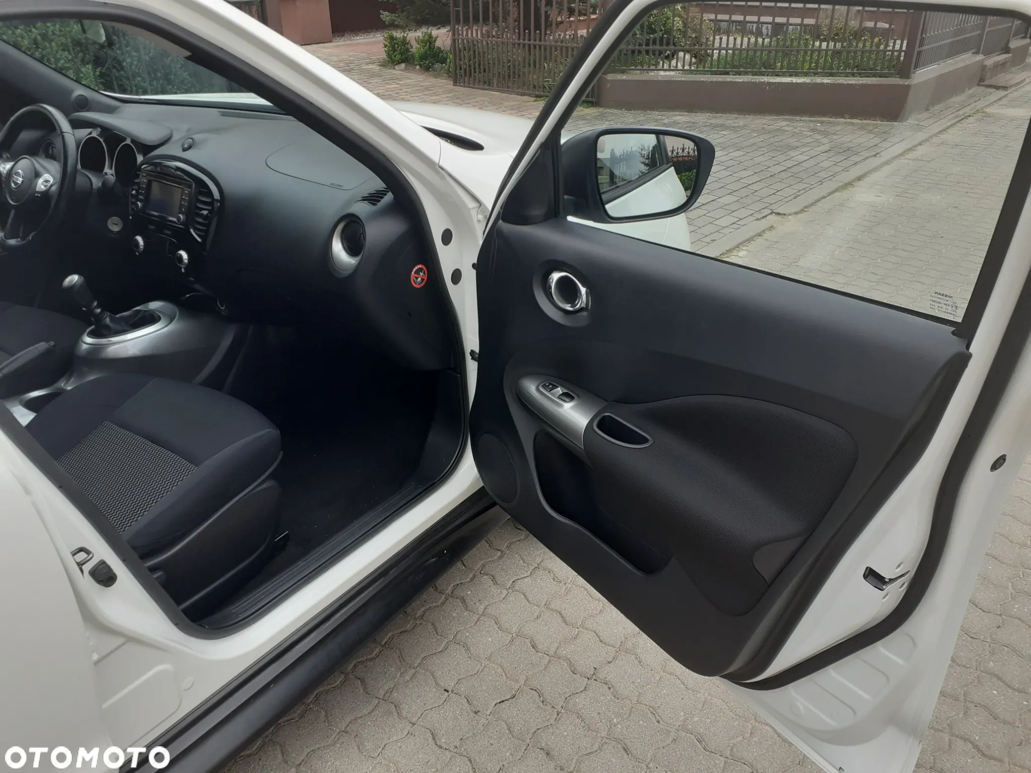 Nissan Juke 1.2 DIG-T Acenta EU6 - 16
