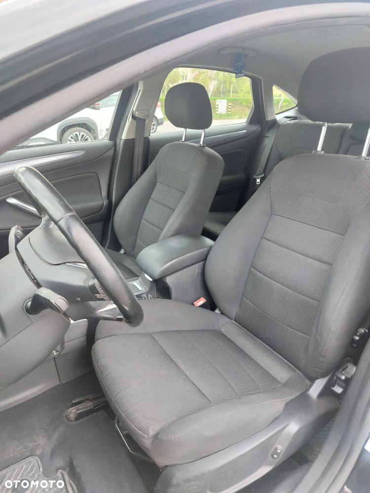 Ford Mondeo 2.0 TDCi Titanium - 14