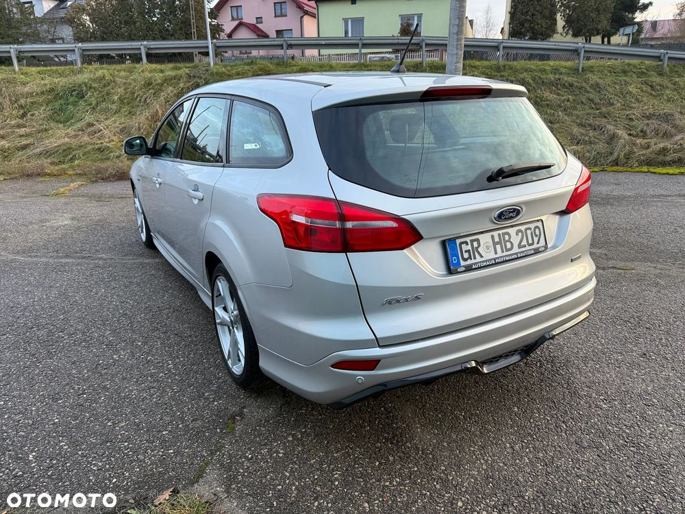 Ford Focus 1.0 EcoBoost Start-Stopp-System ST-LINE STYLE - 25