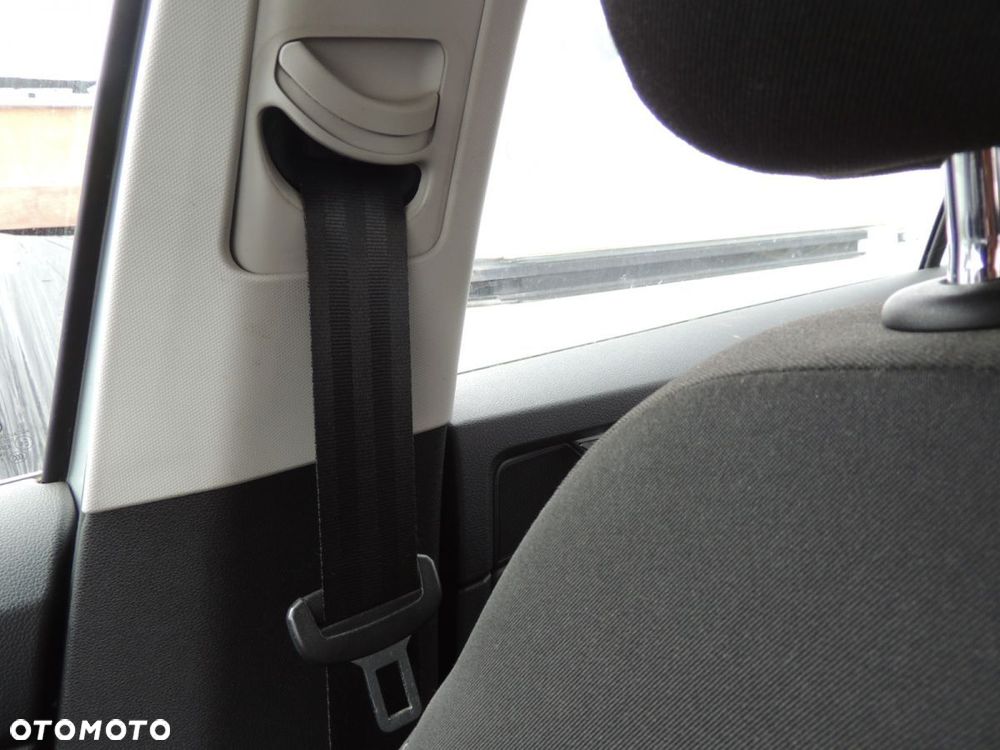 Pas bezpieczeństwa prawy lewy  Octavia 3 lift