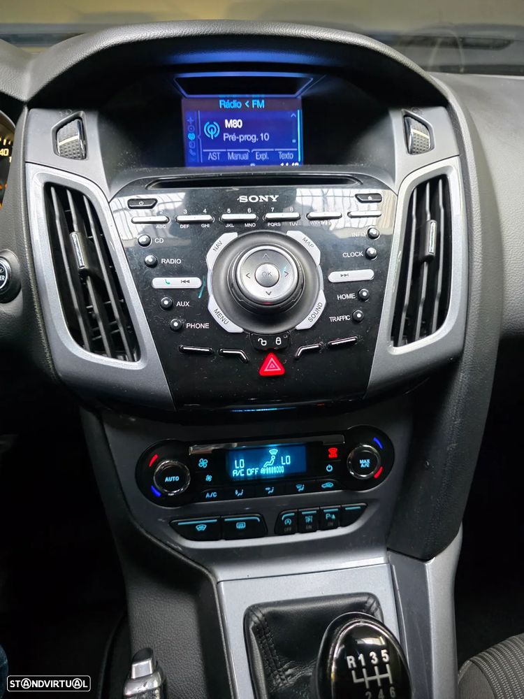 Ford Focus SW 1.6 TDCi DPF Titanium - 18