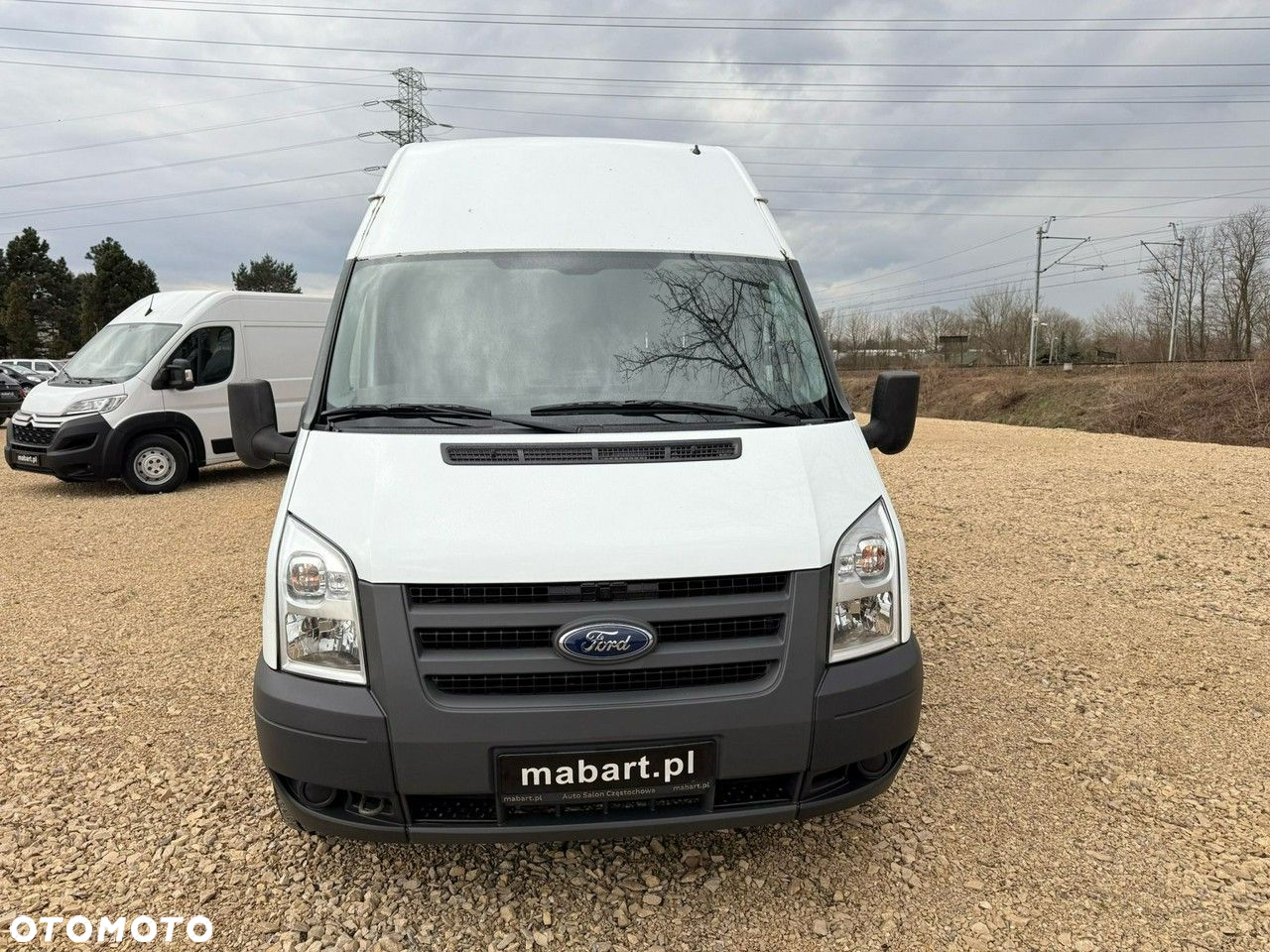 Ford Transit - 11