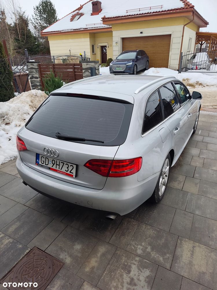 Audi A4 Avant 2.0 TFSI quattro Ambiente - 4
