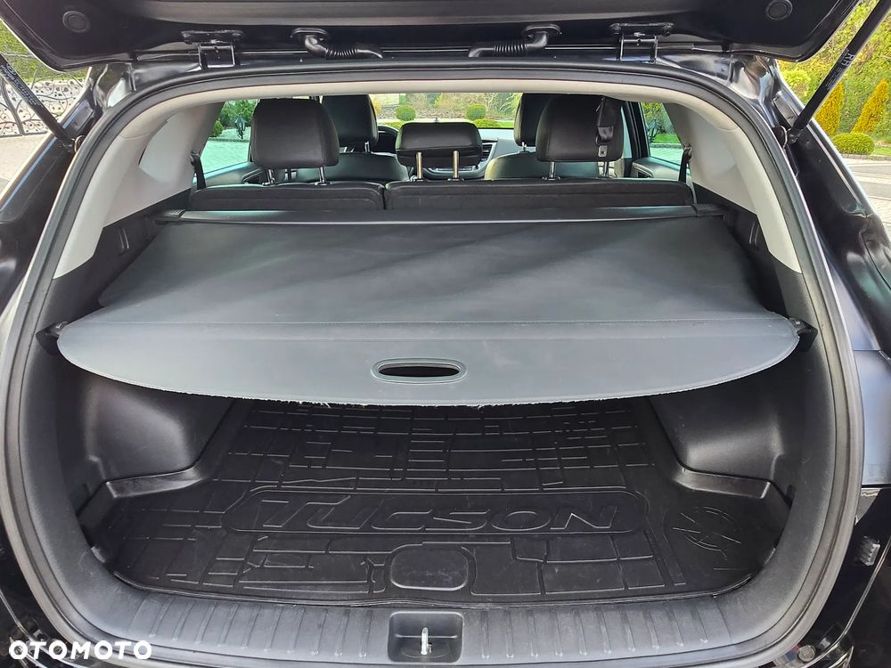 Hyundai Tucson blue 1.7 CRDi 2WD Intro Edition - 20