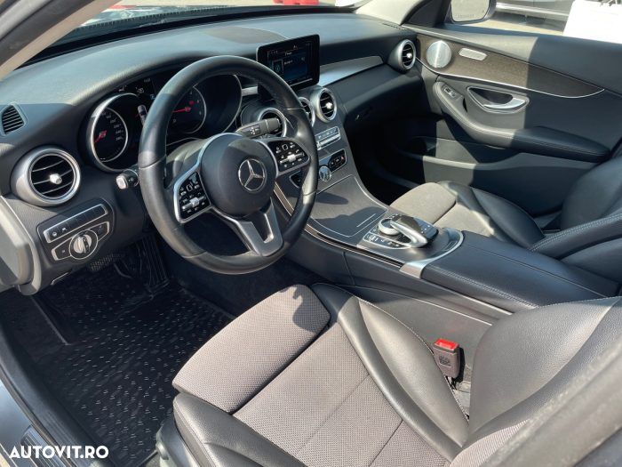 Mercedes-Benz C 220 d Aut - 7