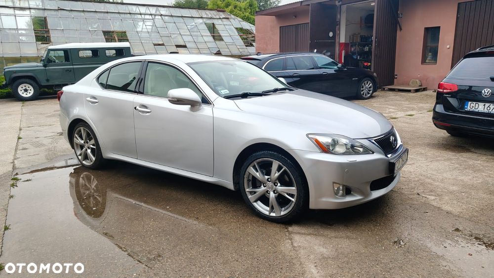 Lexus IS 220 D Prestige - 23