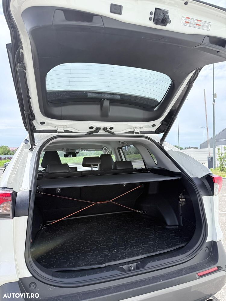 Toyota RAV4 2.5 VVT-iE 4x4 Luxury Premium - 5