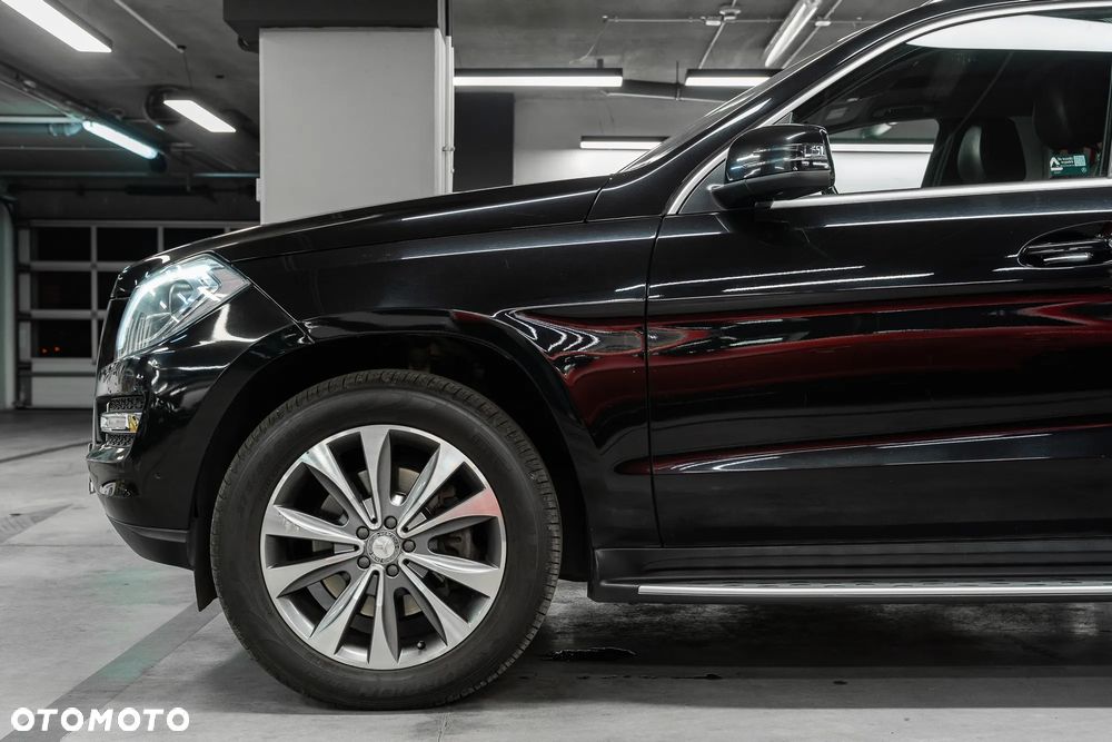 Mercedes-Benz GL 350 BlueTEC 4Matic 7G-TRONIC - 2