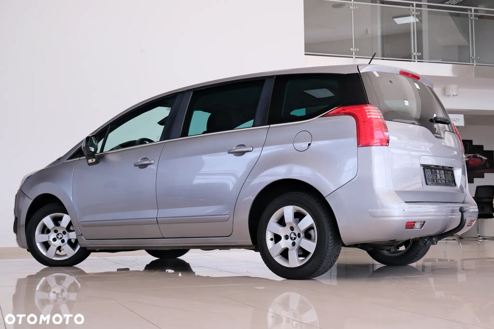 Peugeot 5008 - 13