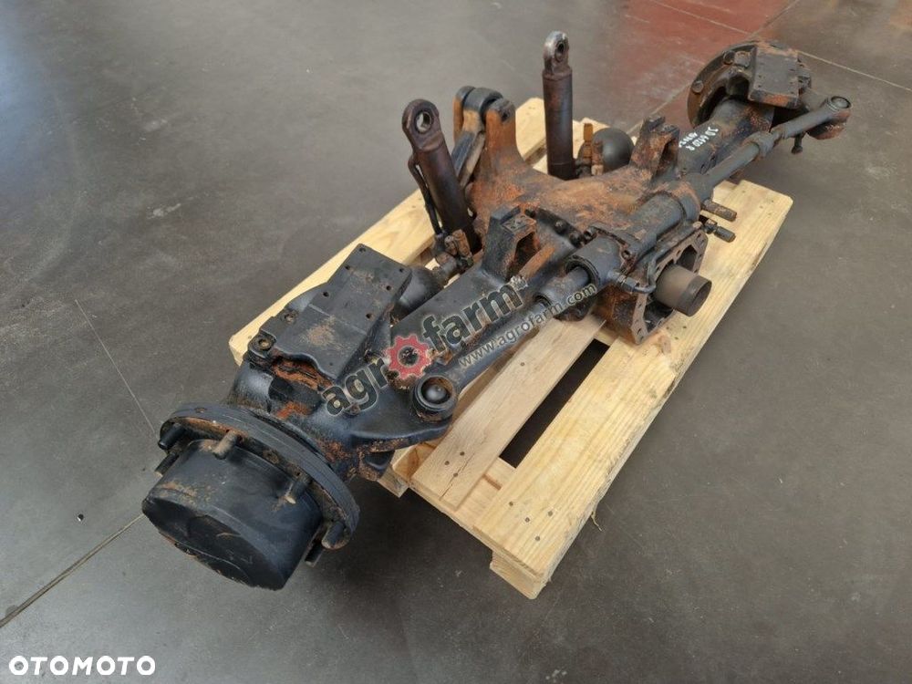 Przedni most John Deere 6120R Dana 733/256 - 2