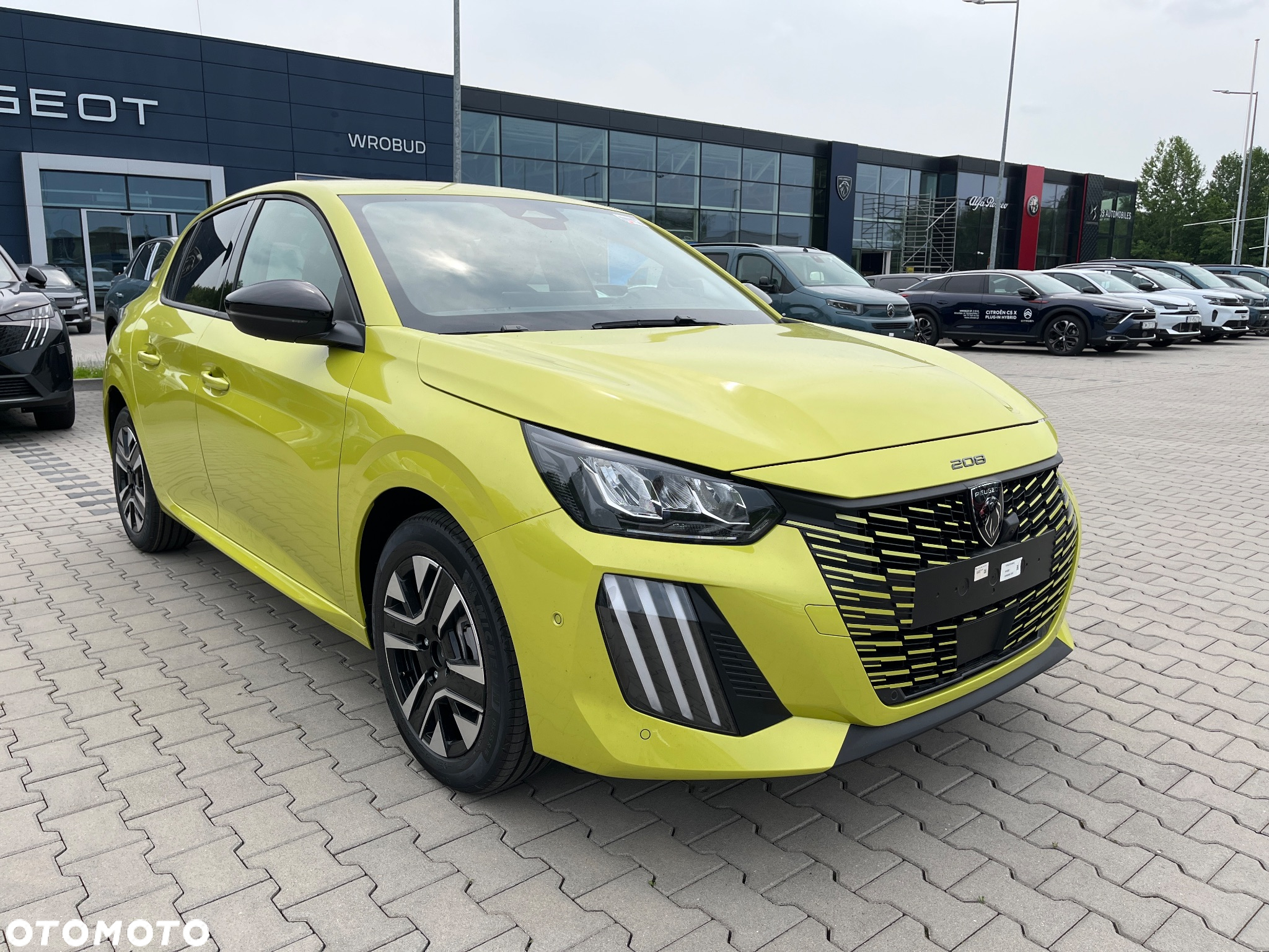 Peugeot 208 1.2 PureTech Allure S&S - 2