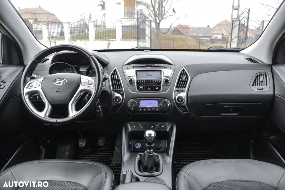Hyundai ix35 2.0 CRDI 4WD Style - 4
