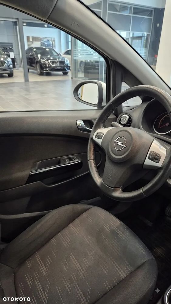 Opel Corsa - 2
