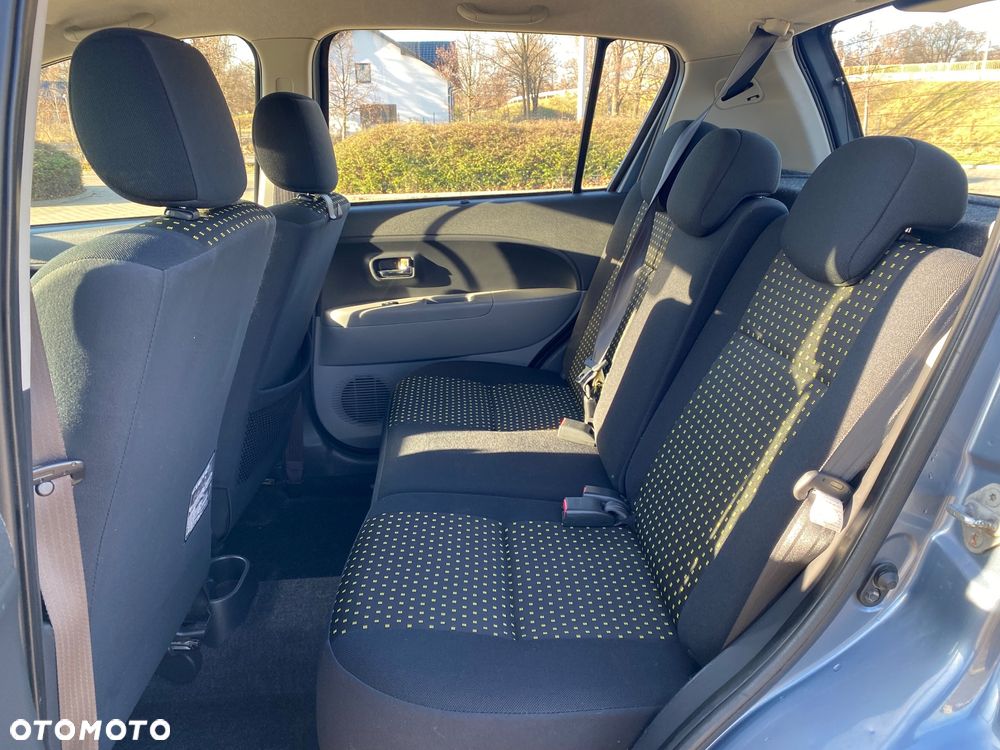 Daihatsu Sirion 1.3 CooLine - 10