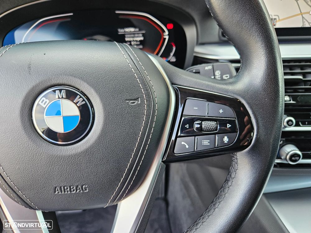 BMW 520 d Line Luxury Auto - 31