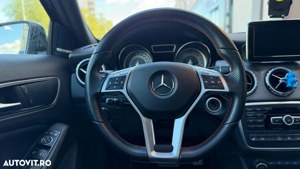 Mercedes-Benz GLA 220 CDI 4MATIC Aut. - 22