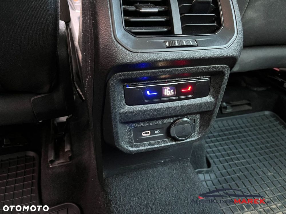 Volkswagen Tiguan 2.0 TDI SCR DSG ACTIVE - 30