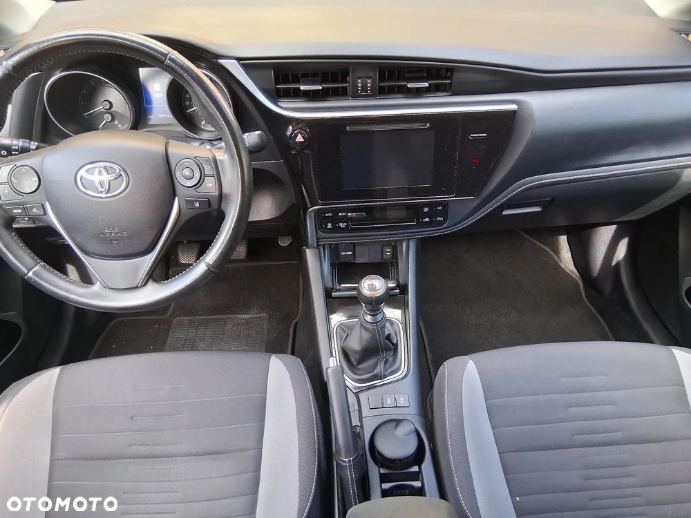 Toyota Auris 1.2 T Comfort - 13