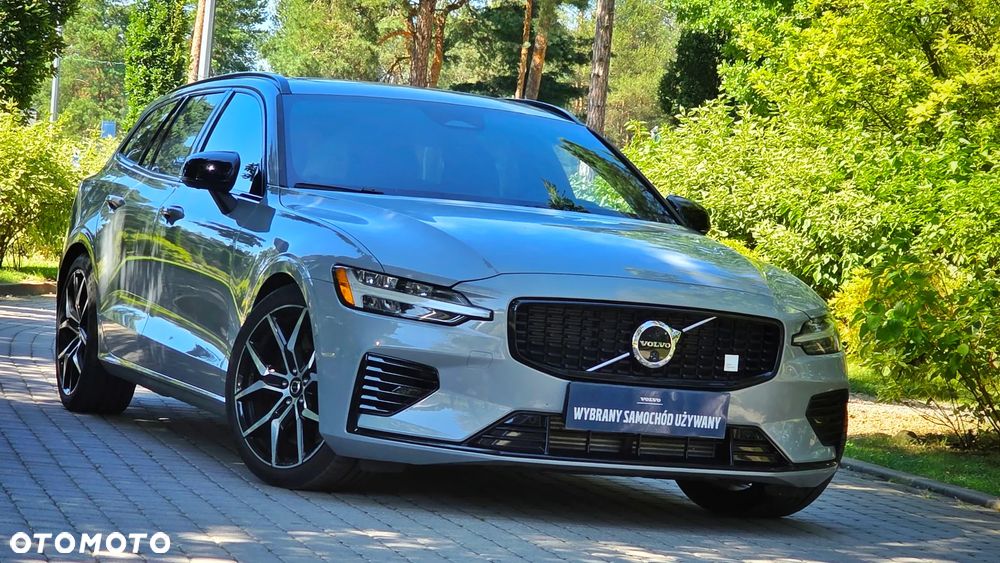 Volvo V60 T8 AWD Plug-In Hybrid Polestar Engineered - 1