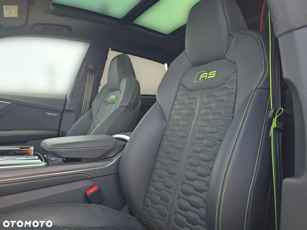Audi RS Q8 - 21