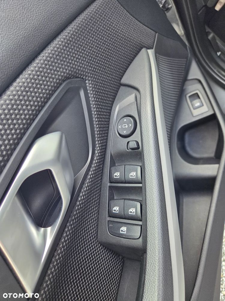 BMW Seria 3 320d xDrive Advantage - 34
