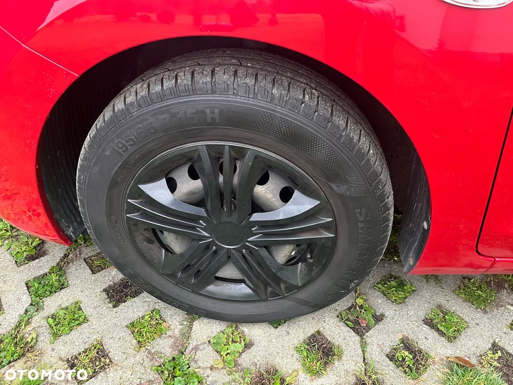 Hyundai i30 i30cw 1.4 Trend - 24