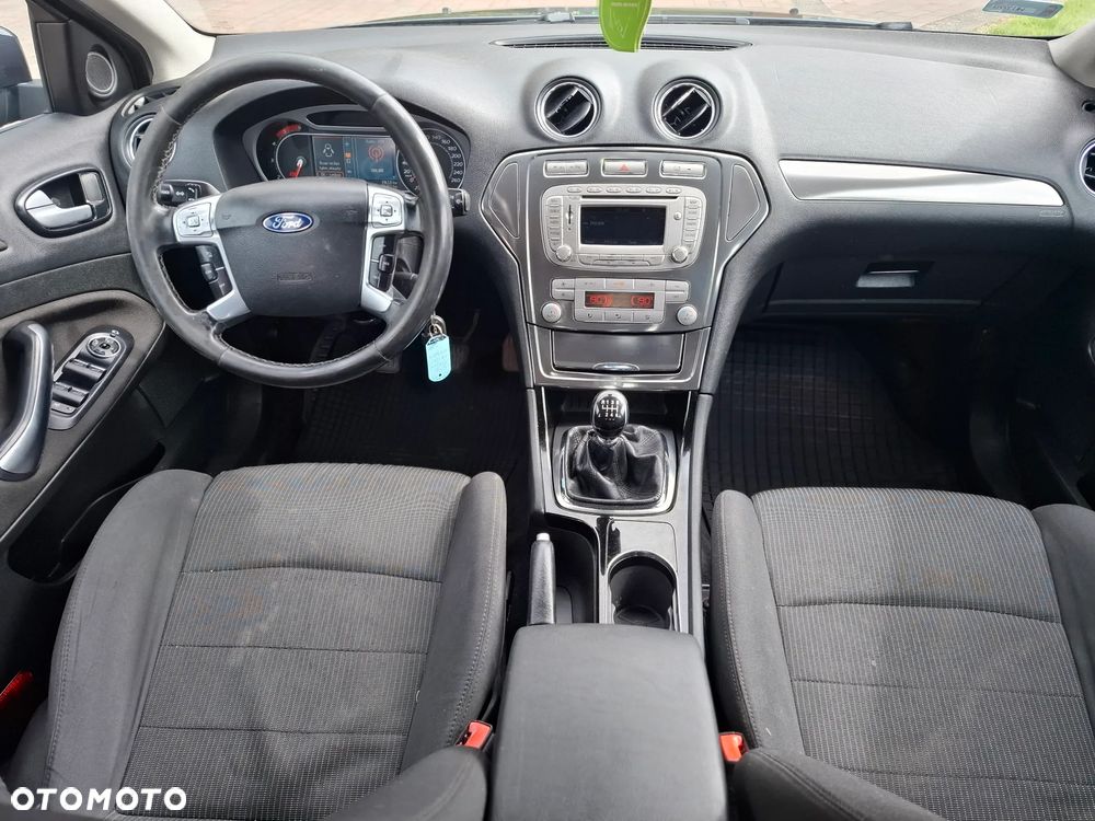 Ford Mondeo 1.8 TDCi Gold X - 9