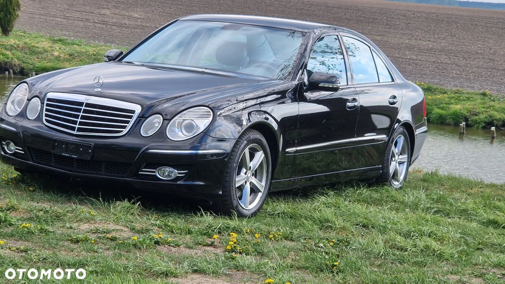 Mercedes-Benz Klasa E 280 4Matic Automatik Avantgarde - 4