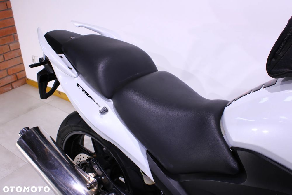 Honda CBF - 15