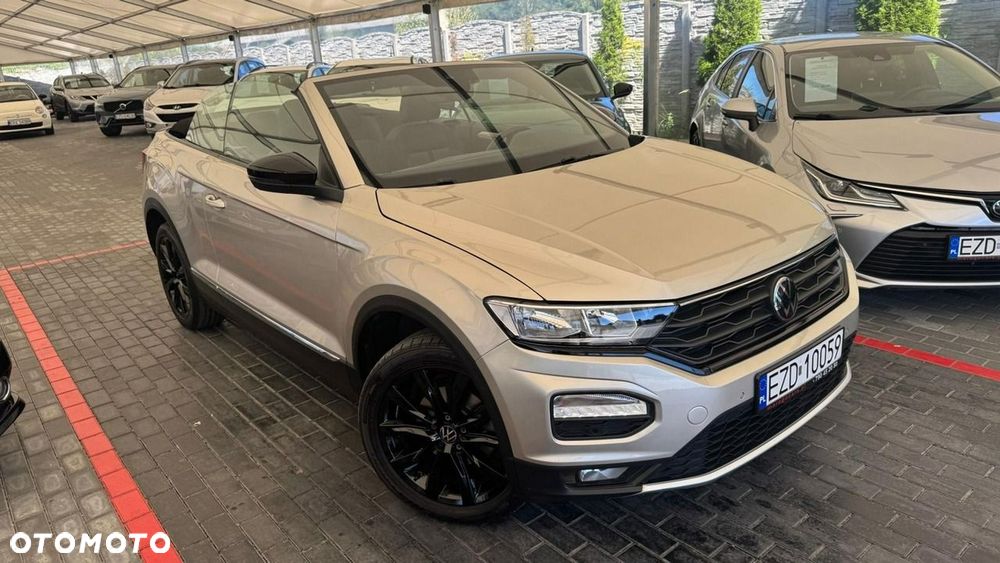 Volkswagen T-Roc - 12
