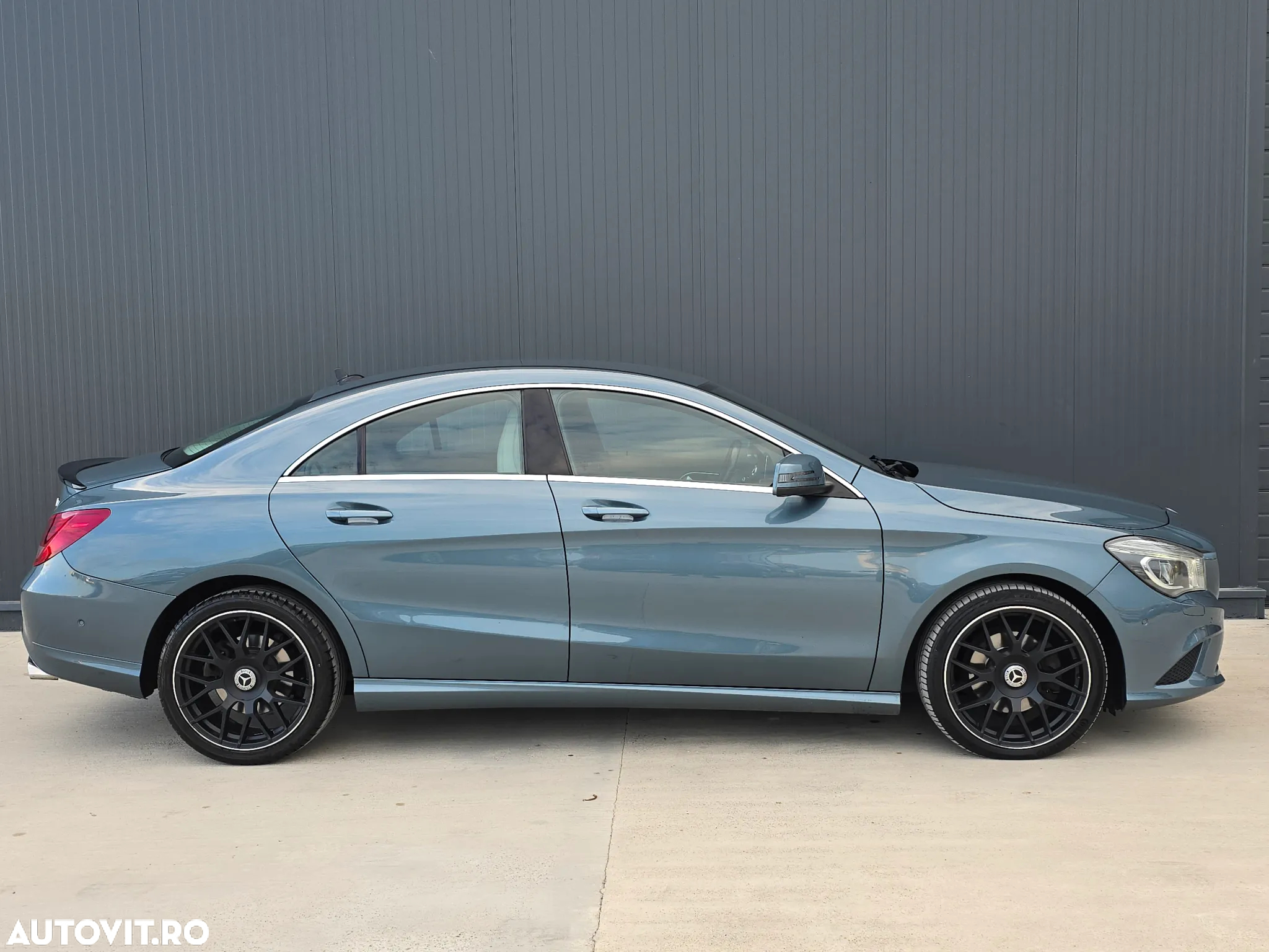 Mercedes-Benz CLA - 13