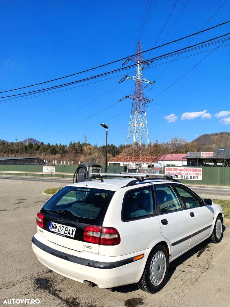Volvo V40 1.9 D - 5