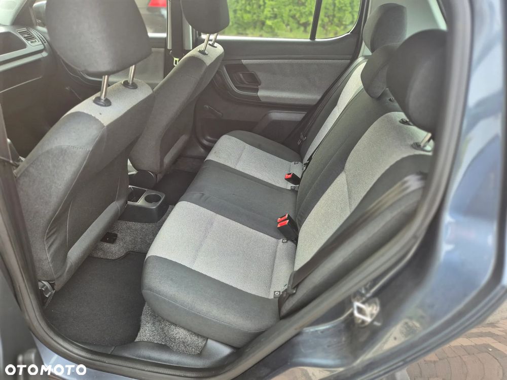 Skoda Fabia 1.2 12V Active Plus - 19