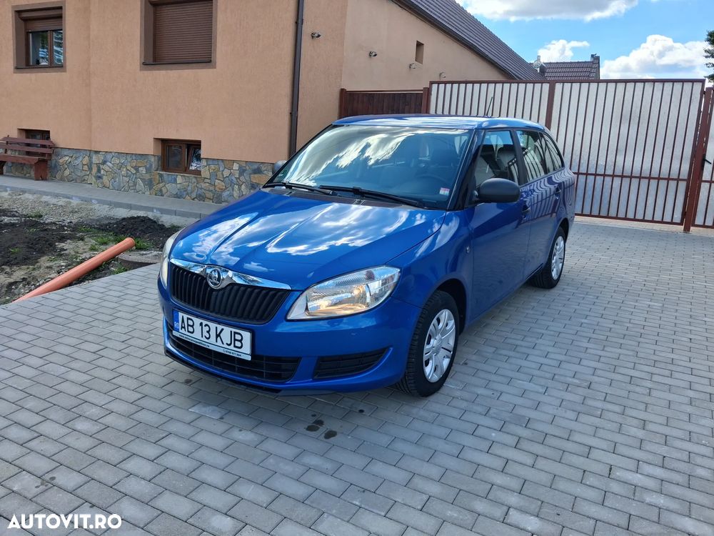 Skoda Fabia 1.2 TSI Ambiente - 2